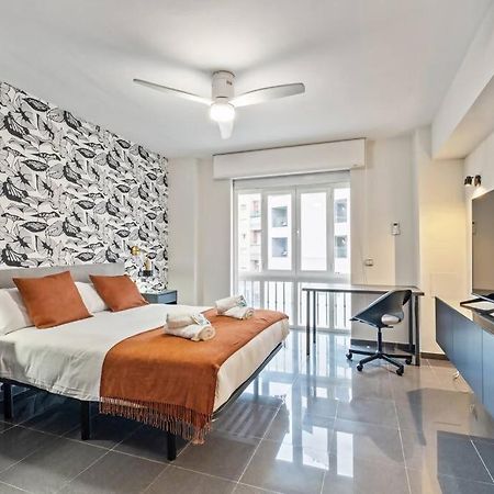 Piso En Atarazanas Apartment Malaga Luaran gambar