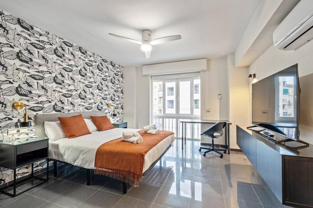 Piso En Atarazanas Apartment Malaga Luaran gambar