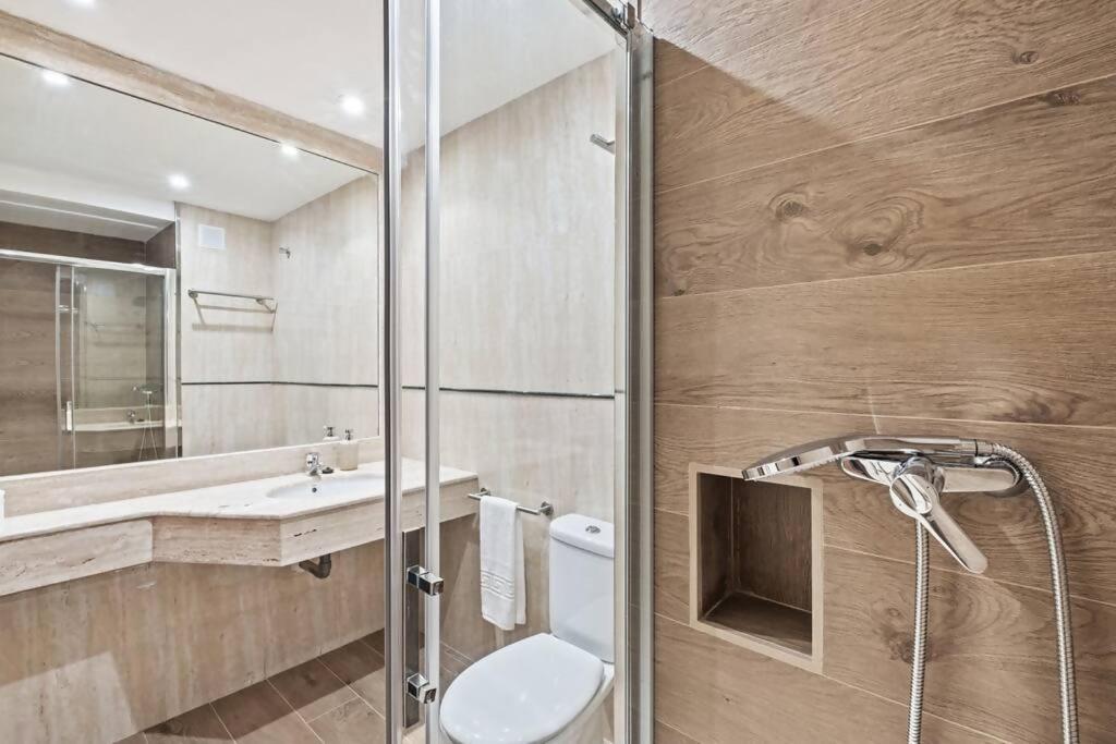 Piso En Atarazanas Apartment Malaga Luaran gambar